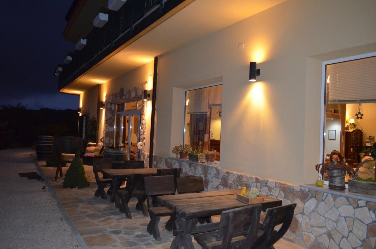 Villa della Mimosa Alia Esterno foto